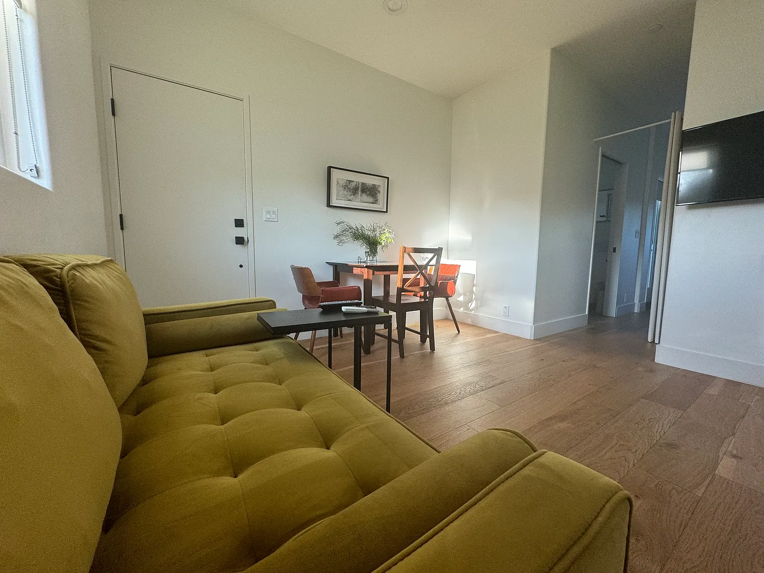 1 bed, 480 sqft, $2,225 — Photo 4