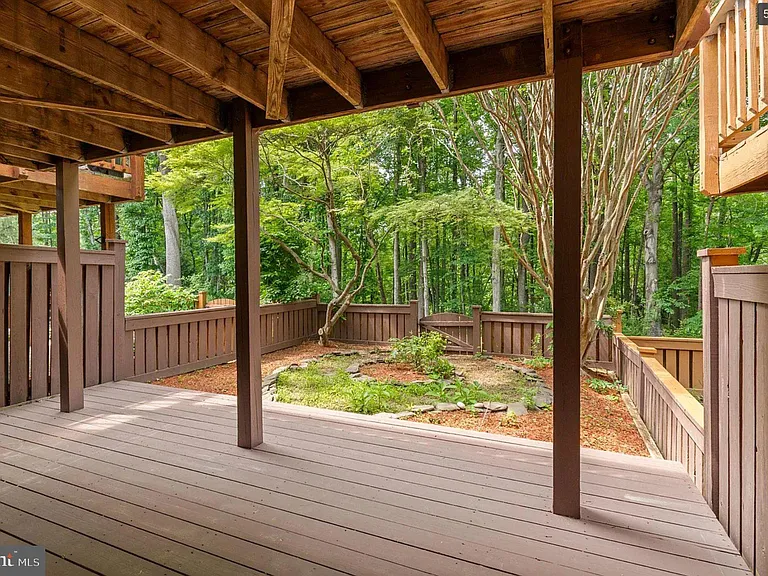 3906 Valley Ridge Dr — Photo 50