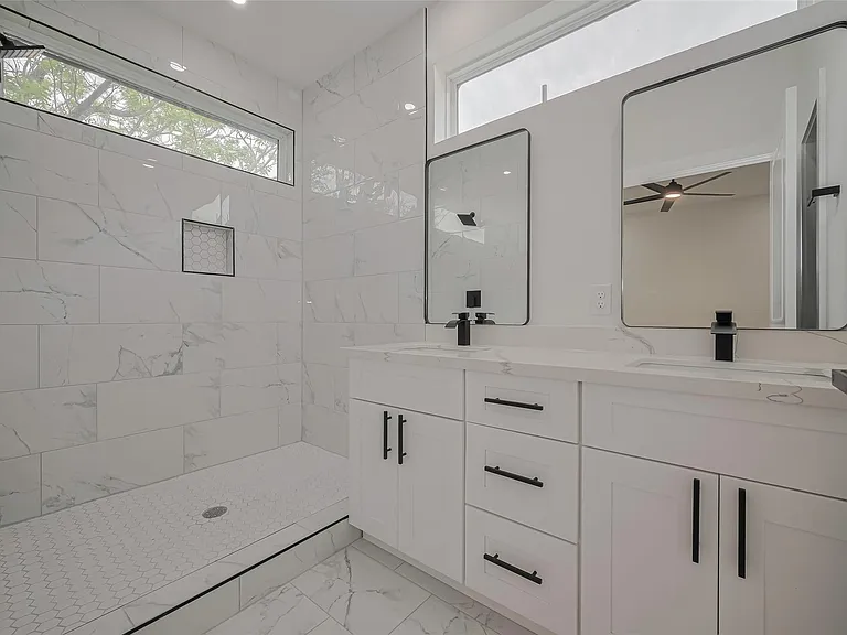 7546 Charlie St — Photo 31