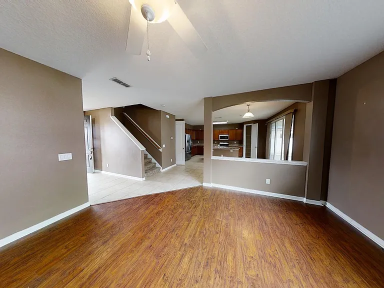 15695 Lexington Park Blvd — Photo 11