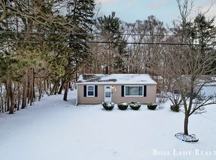 15422 Coleman Ave, Grand Haven, MI 49417