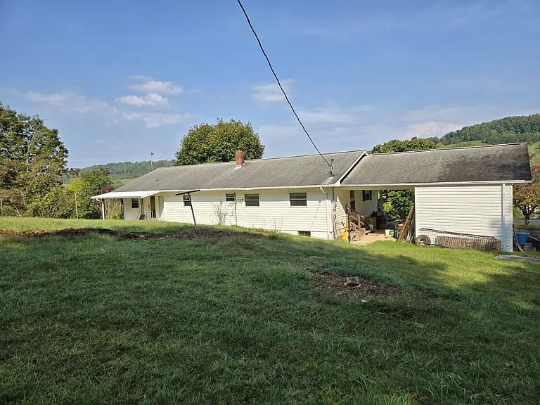 5210 State Route 70 — Photo 3