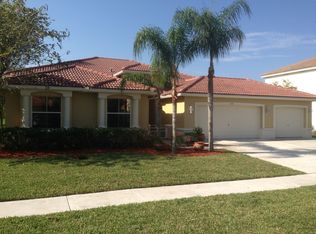 6171 Shadow Tree Ln, Lake Worth, FL 33463