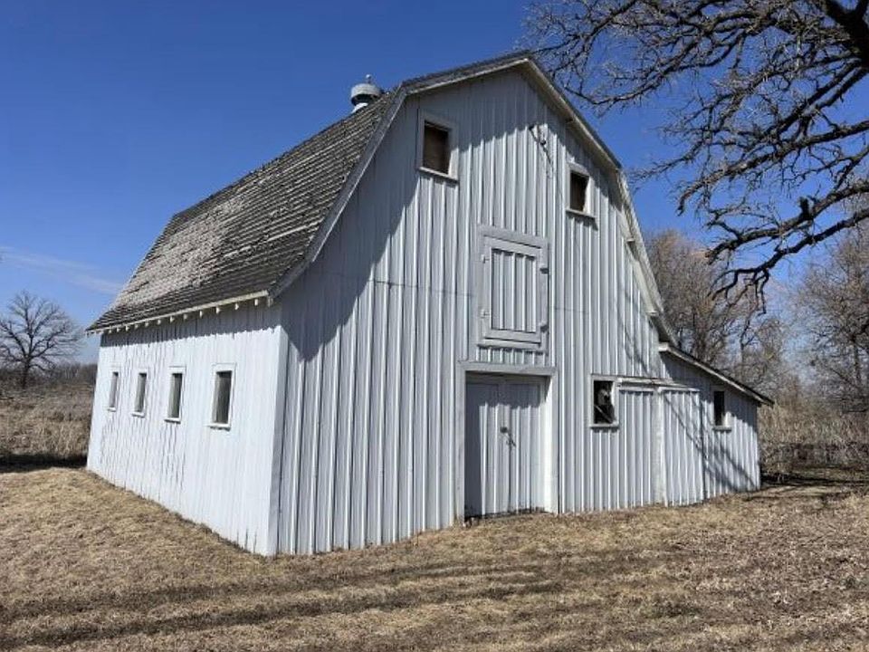 2nd image of 21427 State Highway 220 SW