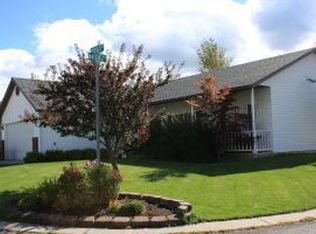 220 W Pueblo Ave, Post Falls, ID 83854
