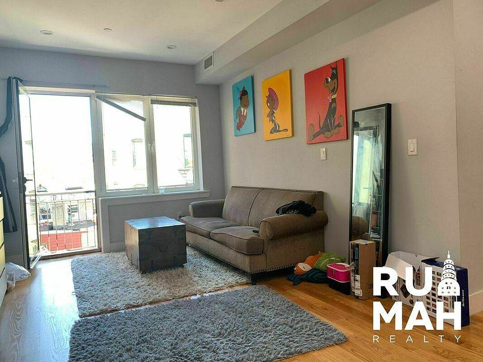 1st image of 271 Clifton Pl APT 3B