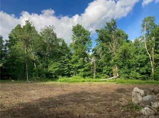 70 Muckle Rd, New Hartford, CT 06057