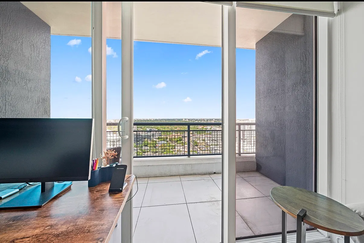 1 bed, 638 sqft, $3,200 — Photo 3
