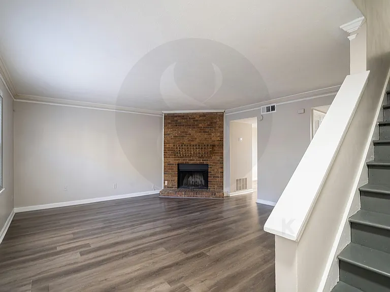 3027 Spruce Cir #A — Photo 4
