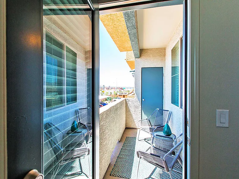 SOLANA APARTMENT HOMES — Photo 10