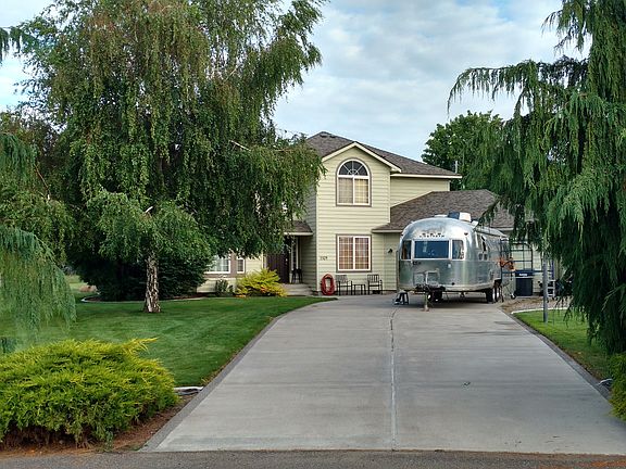 2nd image of 3304 Mount Saint Helens Ct