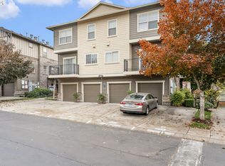 670 NE Adwick Dr, Hillsboro, OR 97006