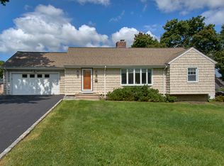 21 Mitchell Pl, Port Chester, NY 10573