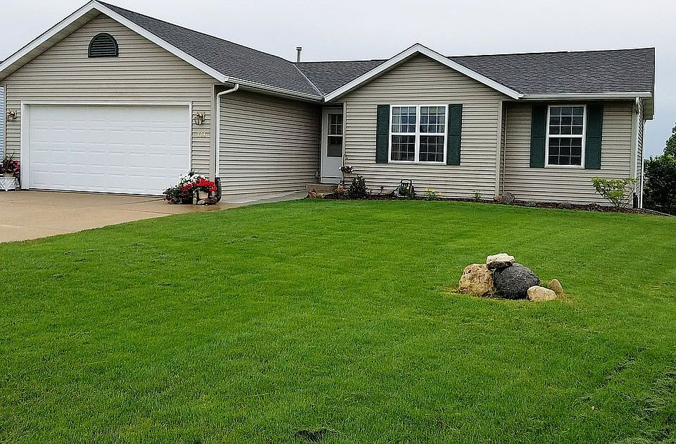 1st image of 708 Autumn Crest Dr