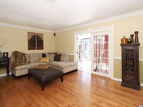 3rd image of 16714 E Bellbrook St