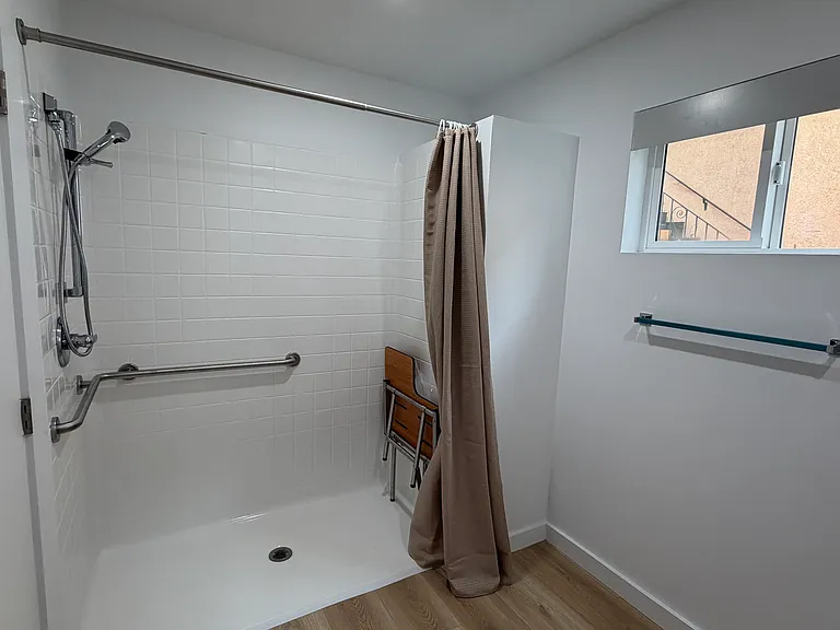 6012 10th Ave #204 — Photo 6