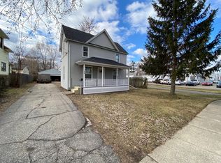 70 39th St SW, Wyoming, MI 49548