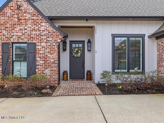 3rd image of 157 Bridge Water Loop