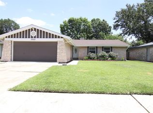 10503 Stockman Ln, Sugar Land, TX 77498