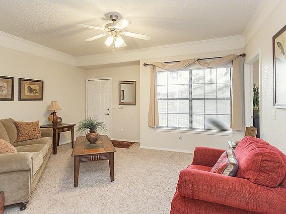 3rd image of 500 Pointe Parkway Blvd #213