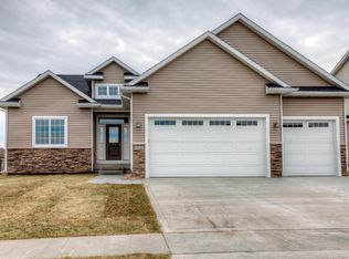 5520 Allerton Dr, Ames, IA 50014