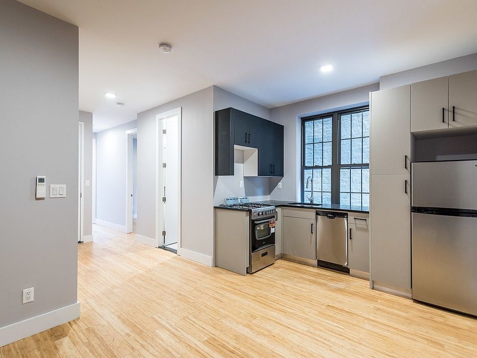 1st image of 1557 Eastern Pkwy #3