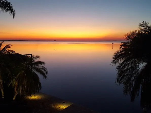 631 N Mayo St #1, Crystal Beach, FL 34681