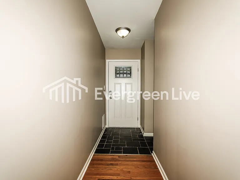 4375 Windsor Rd — Photo 13