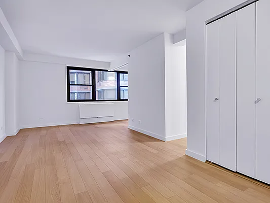 Rented by Cooper & Cooper Real Estate | media 14