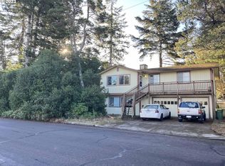 2076 16th St, Florence, OR