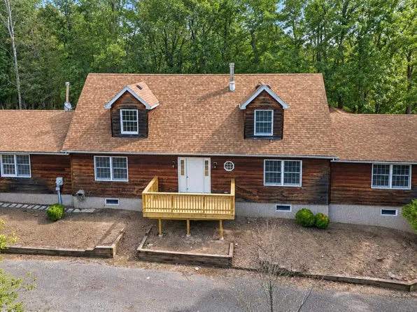 398 Staggs Run Ln, Keyser, WV 26726