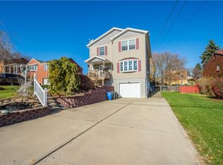 428 Lois Dr, Pittsburgh, PA