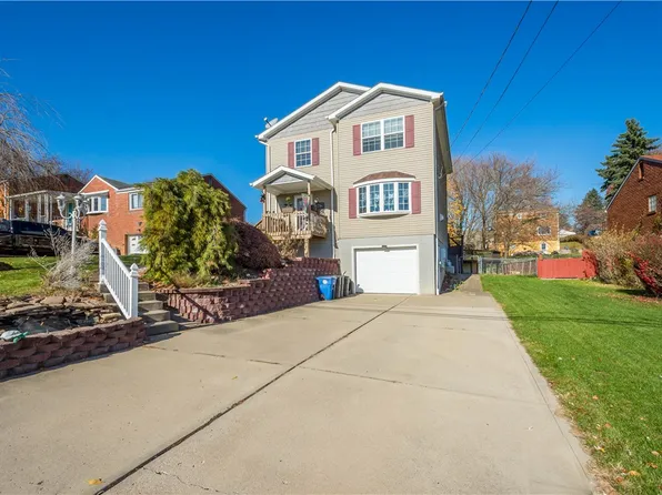 428 Lois Dr, Pittsburgh, PA 15236