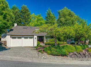 6320 150th Ave SE, Bellevue, WA 98006
