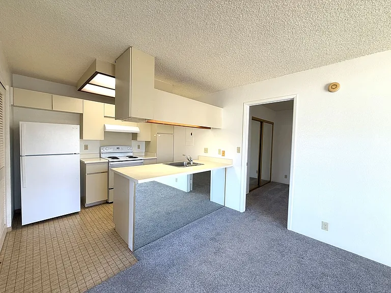 94-1097 Paawalu St #U4 — Photo 8