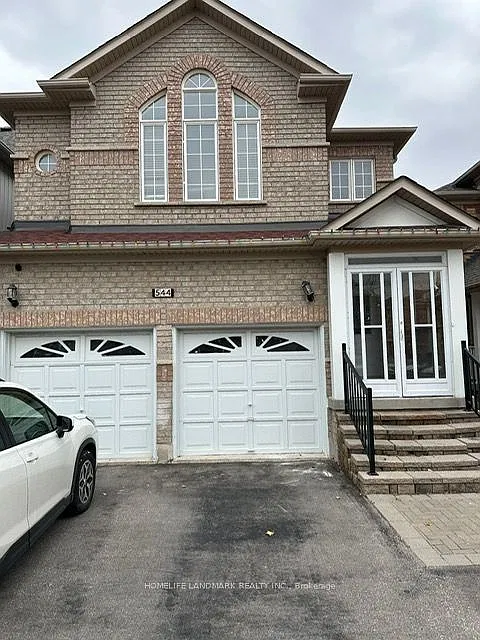 4 bed, $3,600 — Photo 2