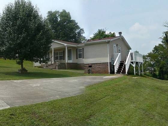 1st image of 120 Alexander Crossings Dr