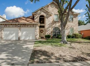 3204 Forest Creek Dr, Fort Worth, TX 76123