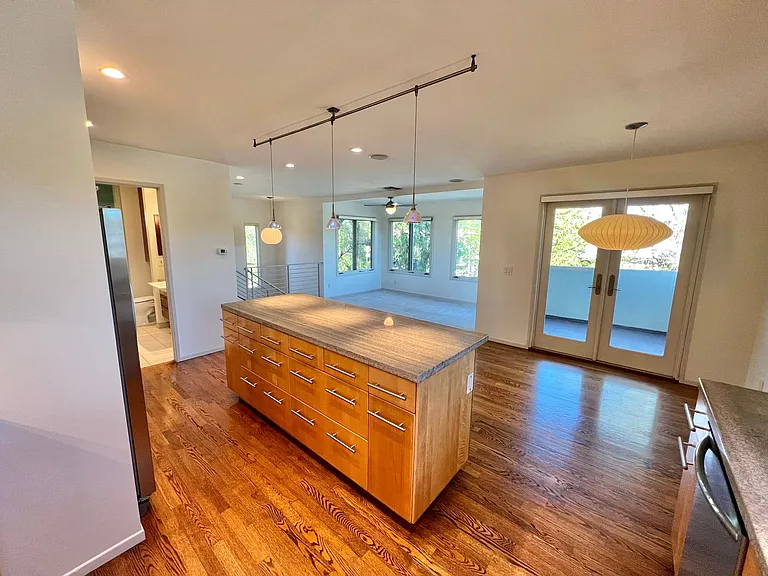 Spacious 3BR Bluff Heights Home | Gated Yard, Garage & Modern Upgrades — Photo 18