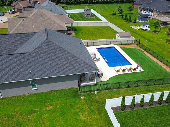 4th image of 13401 Tilbury Ct