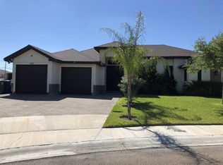 423 Sabal Loop, Laredo, TX 78045