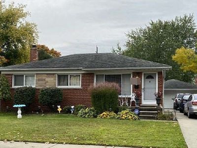 32741 Grandview Ave, Westland, MI, 48186