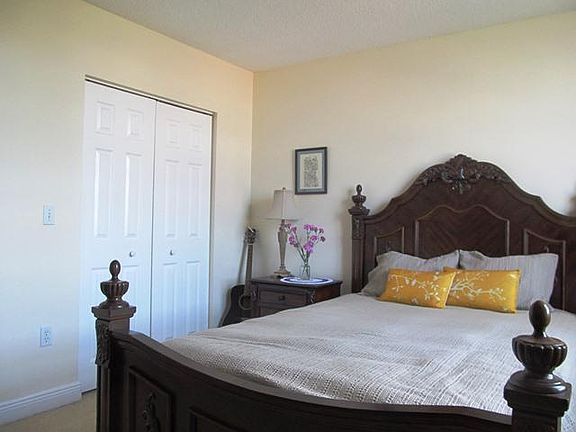 5th image of 651 Okeechobee Blvd APT 508