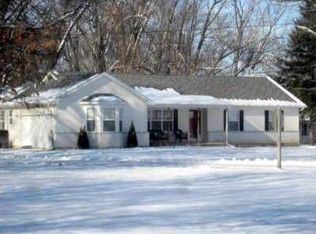 6929 E Cedar Trl, Saint Anne, IL 60964