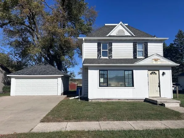 114 6th Ave E, Ellendale, MN 56026