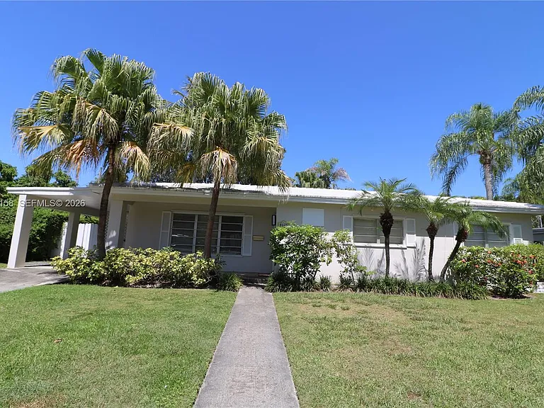 8025 SW 62nd Pl — Photo 8