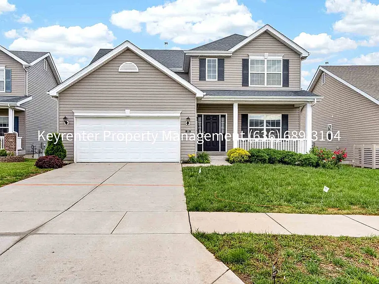 229 Charlestowne Place Dr — Photo 1