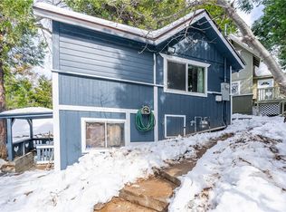 29083 Hook Creek Rd, Cedar Glen, CA 92321