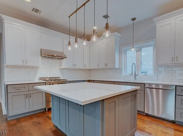 38 Forest St Floor 1, Montclair, NJ 07042