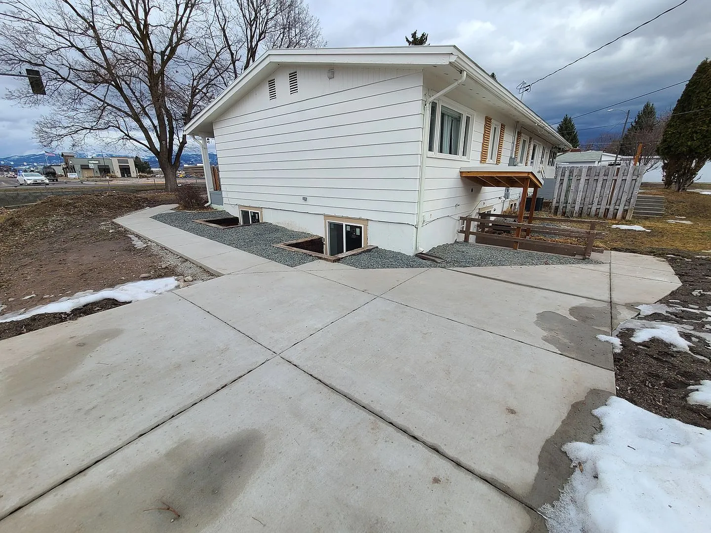2419 39th St. — Photo 2